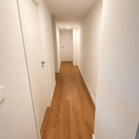 Piso Moreras 公寓